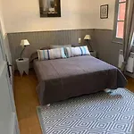 Coeur De - Parking - Rez De Jardin Appartement
